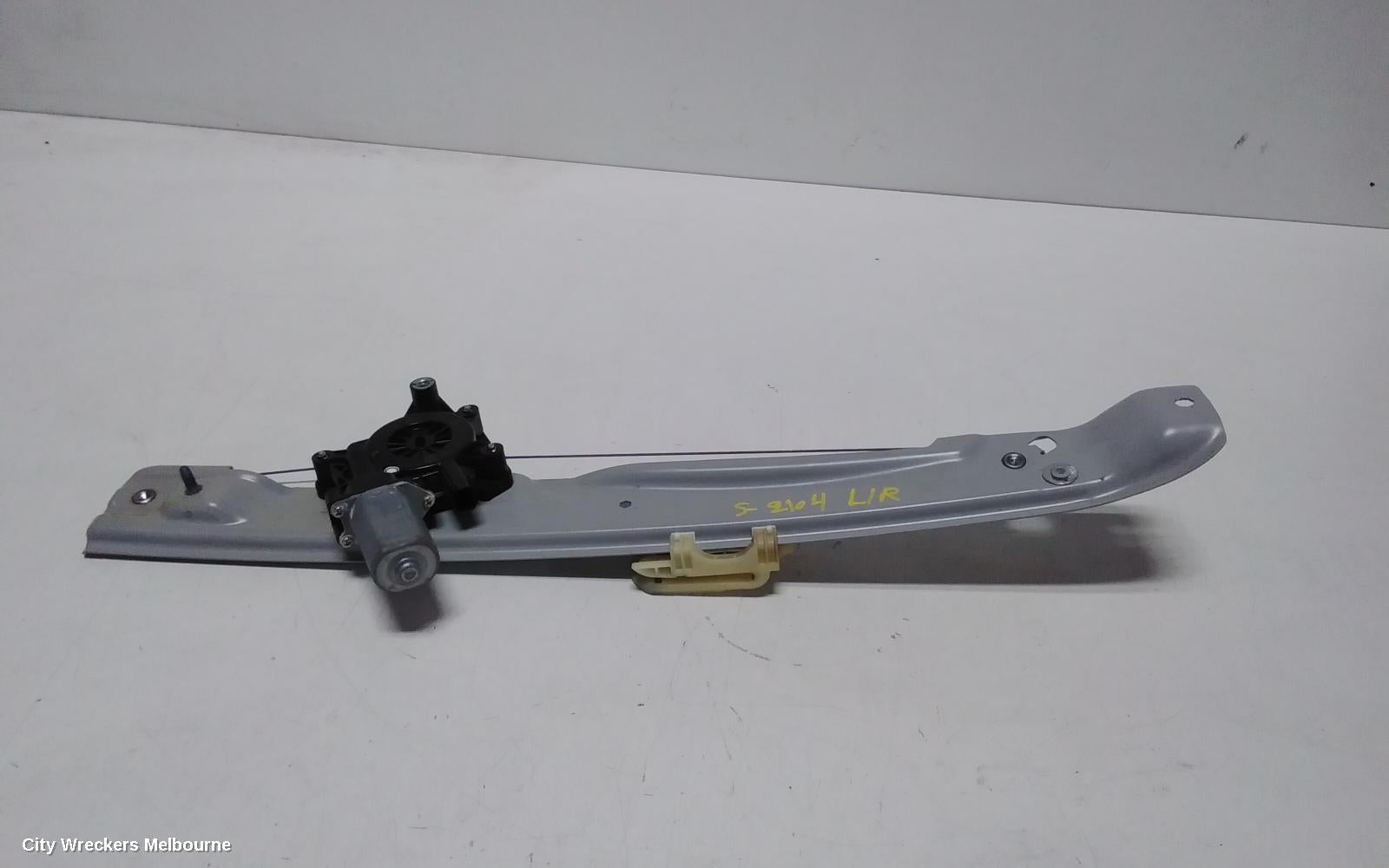 HOLDEN EQUINOX LEFT REAR WND REG/MOTOR, EQ, 09/2017 - 12/2020 - Image 1