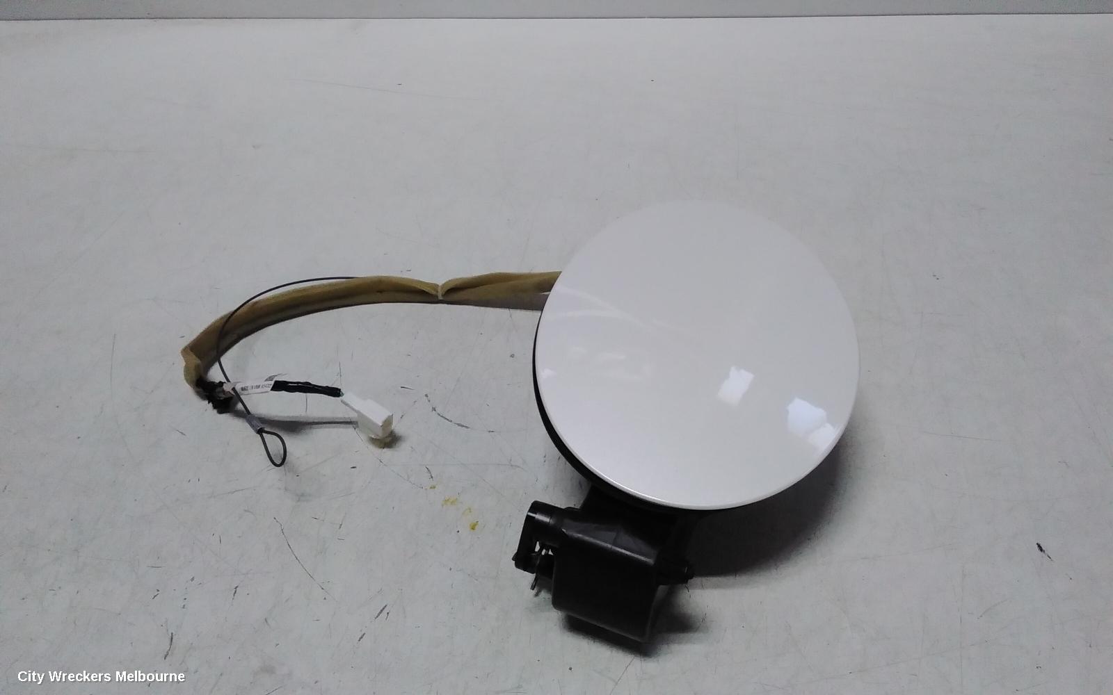MAZDA CX30 FUEL DOOR / FILLER, DM, FUEL DOOR, 10/2019 ONWARDS - Image 1
