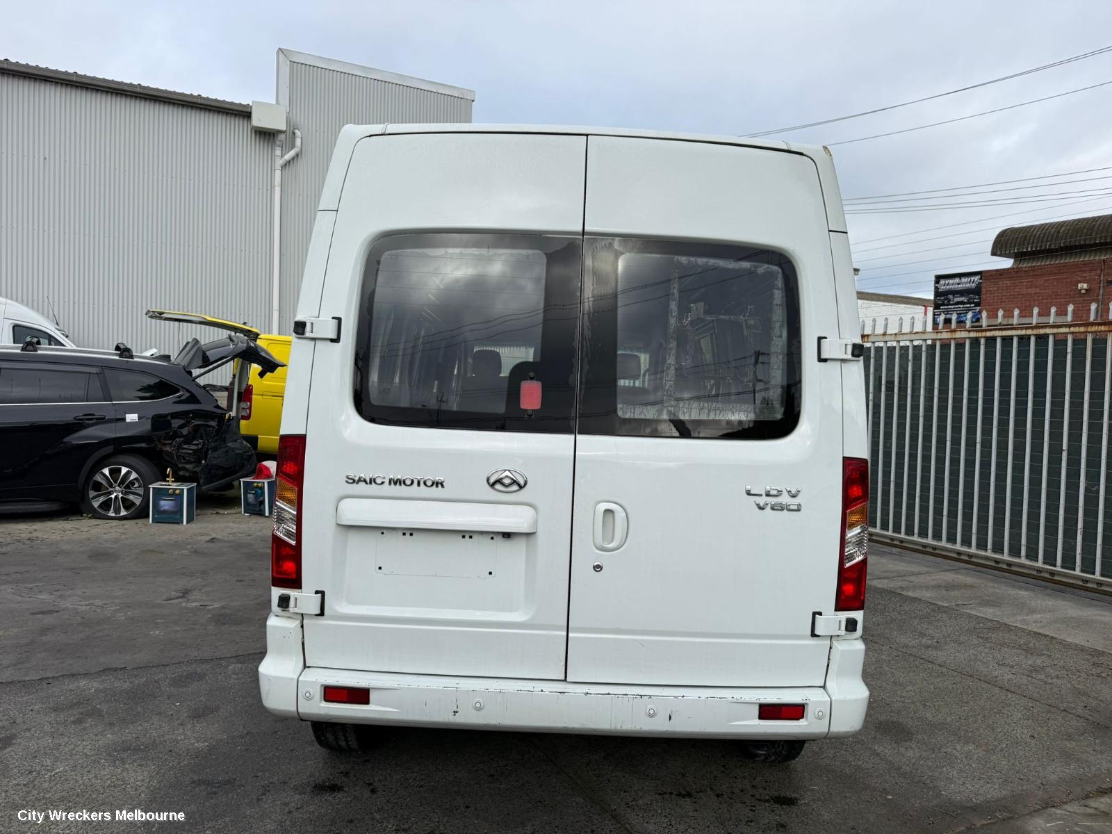 LDV V80 LEFT INDICATOR/FOG/SIDE, BUMPER FOGLAMP, 01/2013 - 08/2018 - Image 2