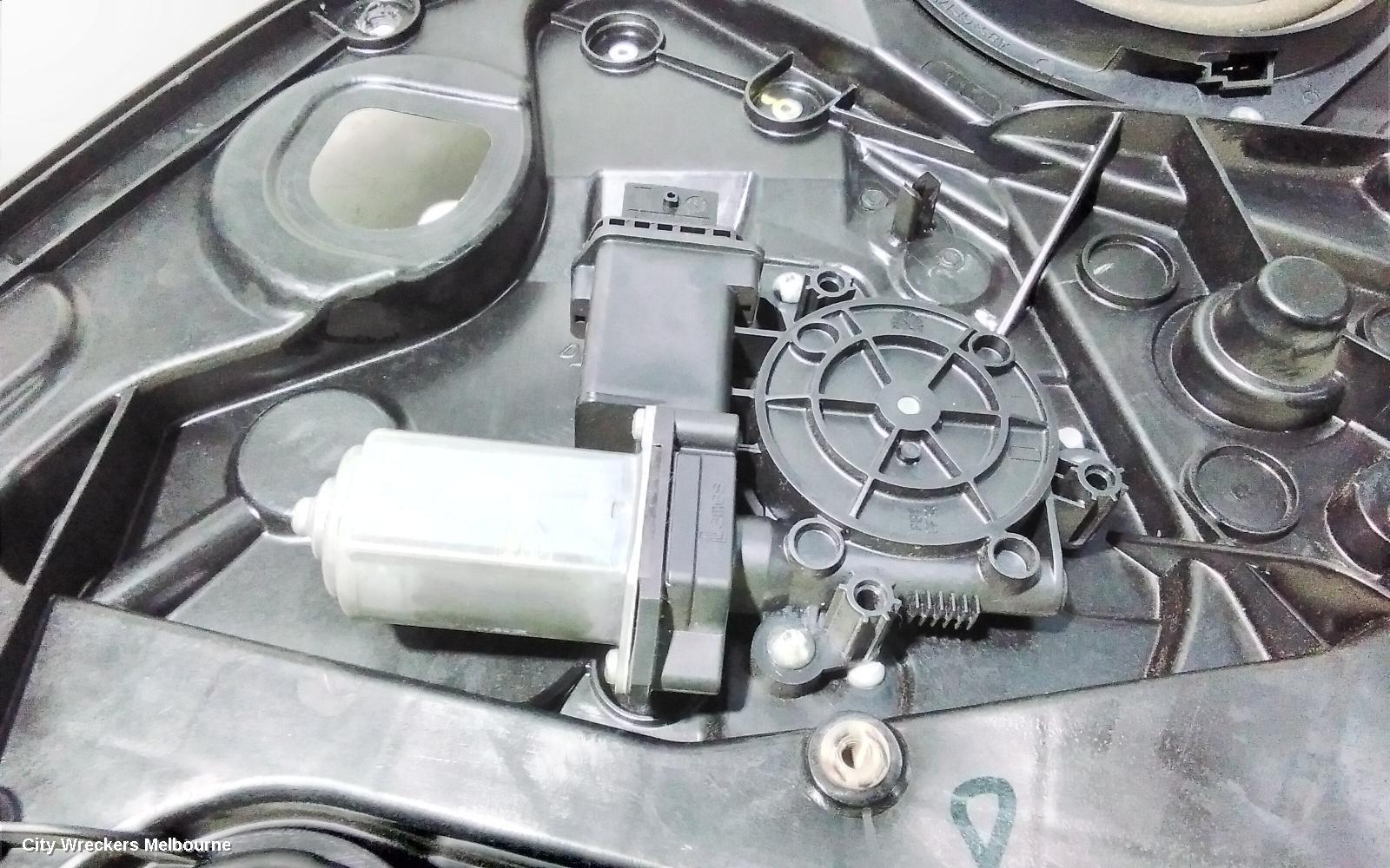 ALFA ROMEO GIULIETTA RIGHT REAR WND REG/MOTOR, 940 SERIES, 01/2011 - 12/2020 - Image 2