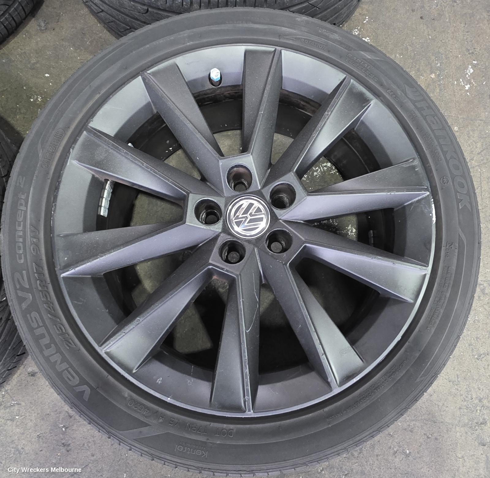 VOLKSWAGEN GOLF WHEEL MAG, FACTORY, 17X7.0IN, DIJON, 5 V SPOKE, BLACK, GEN 7, 11/2012 - 08/2020 - Image 3