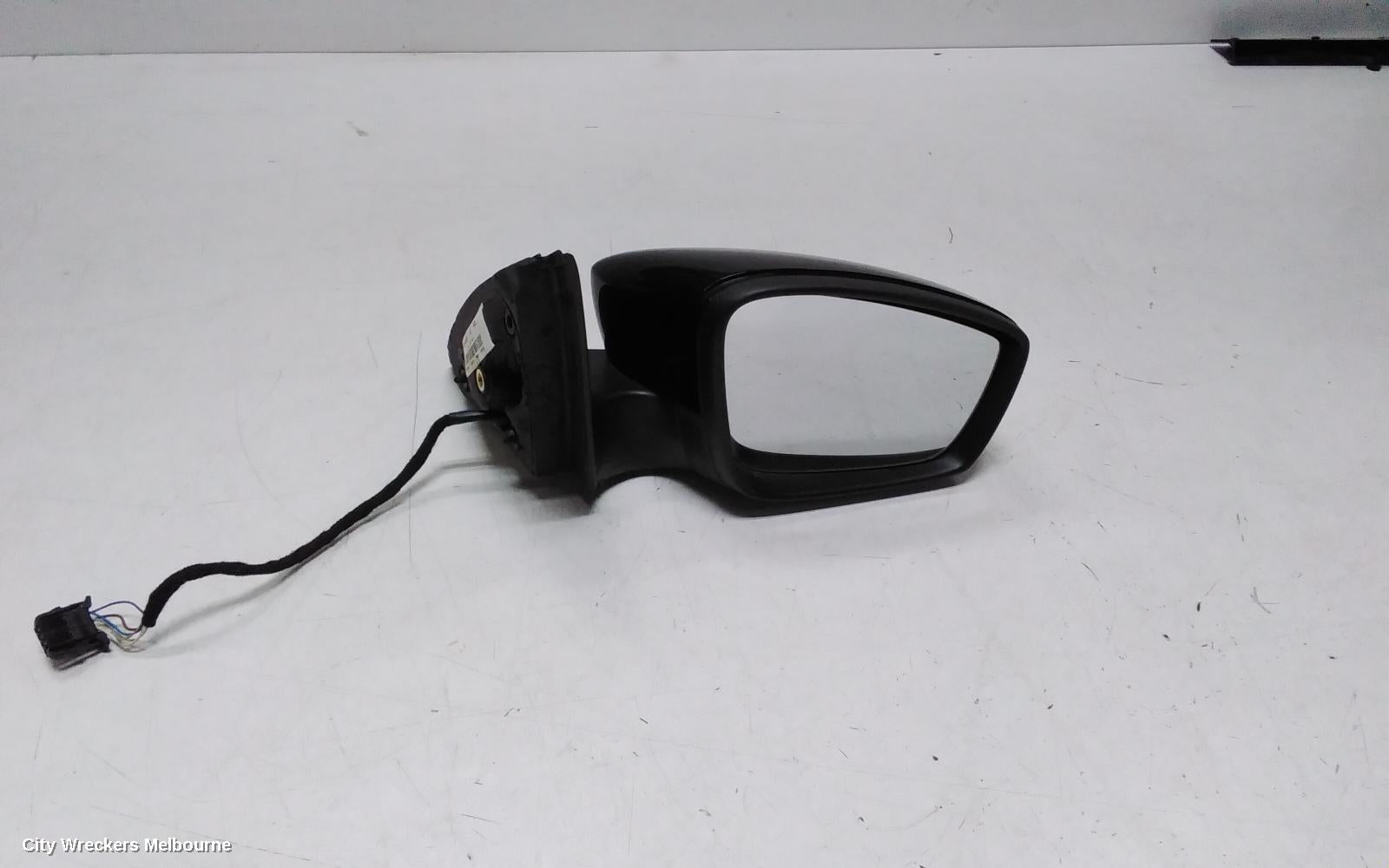 SKODA RAPID RIGHT DOOR MIRROR, NH, BLACK, 05/2014 - 12/2020 - Image 1