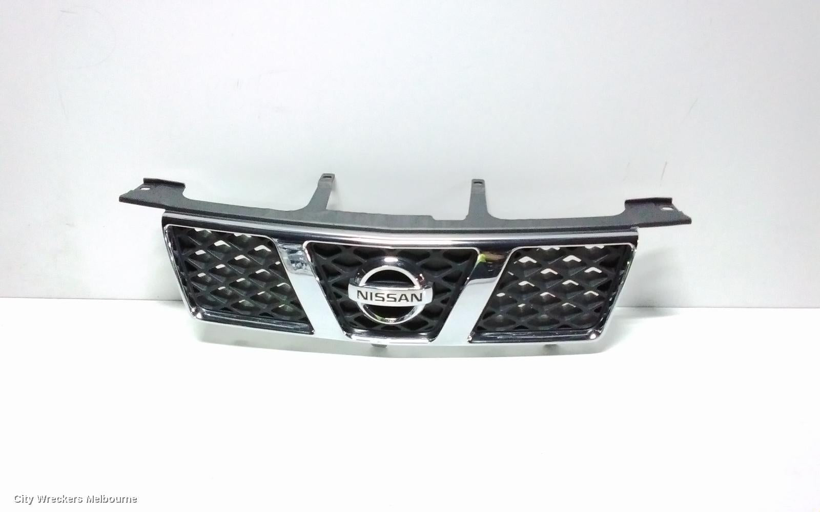NISSAN XTRAIL GRILLE, RADIATOR GRILLE, T30, TI/TI-L, CHROME, 11/2003 - 09/2007 - Image 1