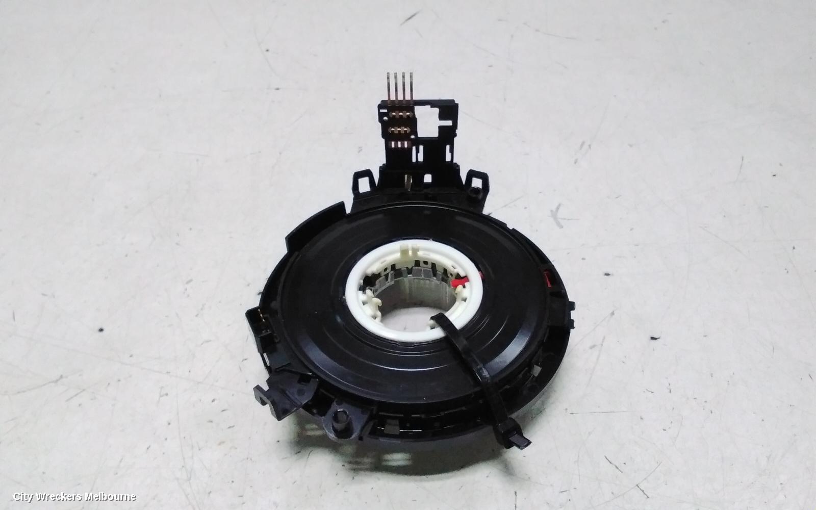 MERCEDES CLA CLASS AIRBAG MODULE/SENSOR, CLOCKSPRING***USE COMBINATION SWITCH PART TYPE*** - Image 2