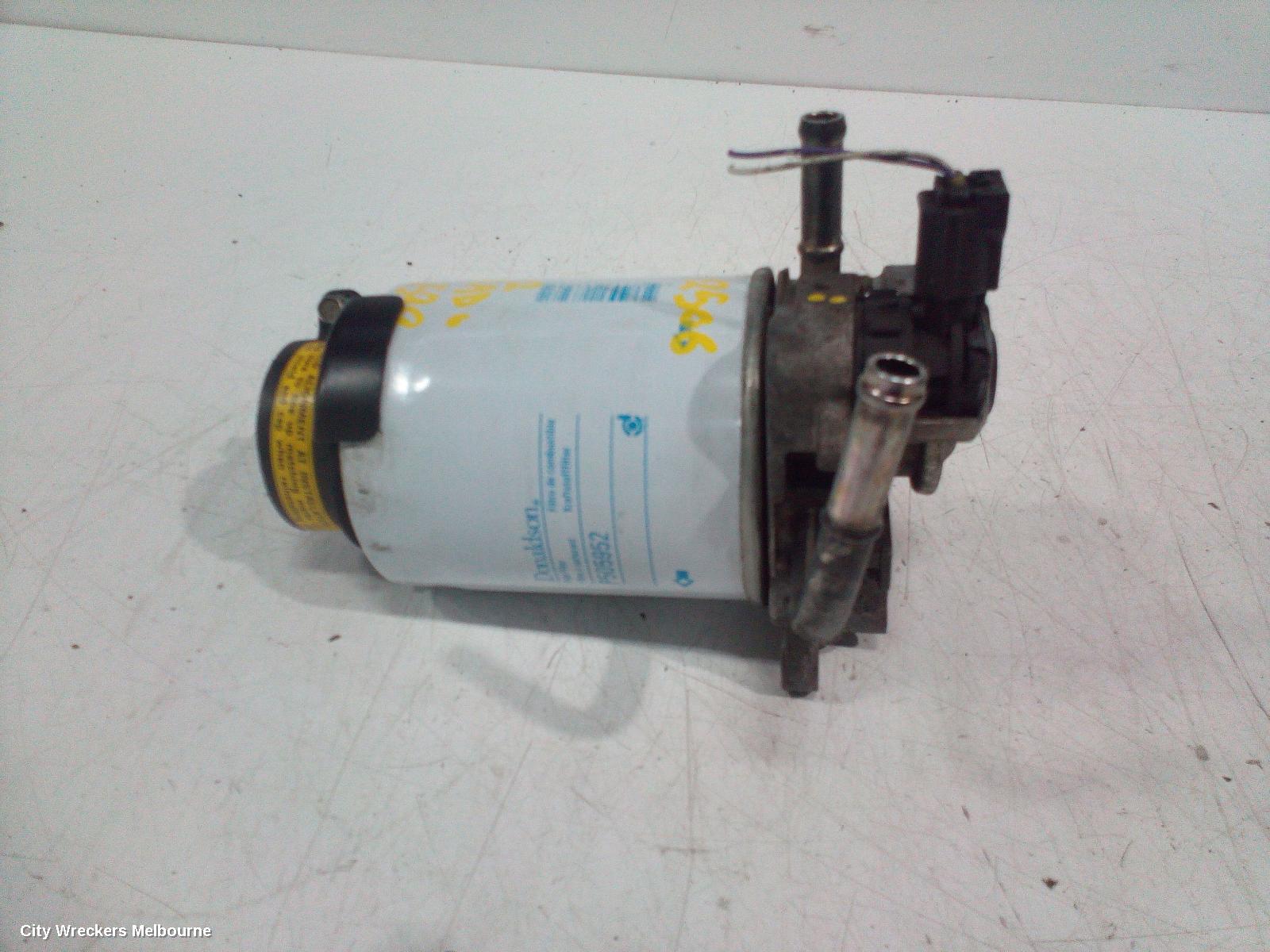TOYOTA PRADO FUEL FILTER HOUSING, 150 SERIES, DIESEL, 3.0, 1KD-FTV, HAND PRIMER PUMP, 08/2009 - 05/2015 - Image 3
