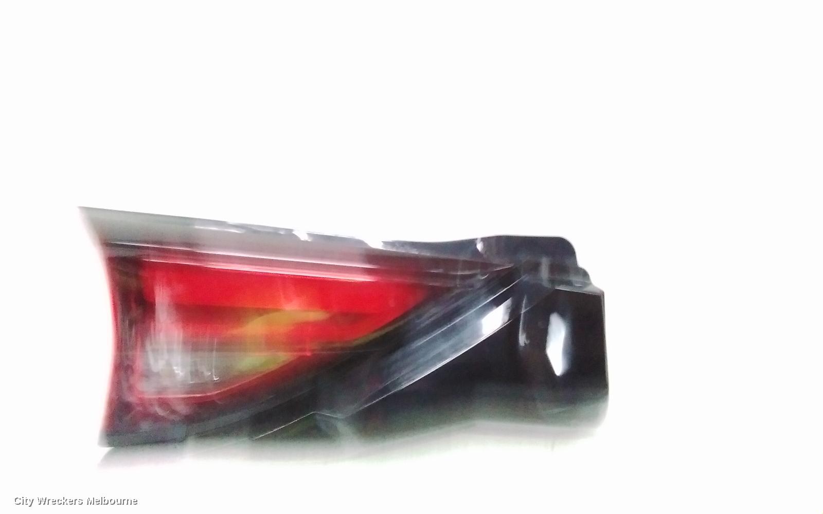 MAZDA CX5 REAR GARNISH, TAILGATE LAMP (LH SIDE), W/ LED TYPE, KF, 02/2017 - 08/2021 - Image 3