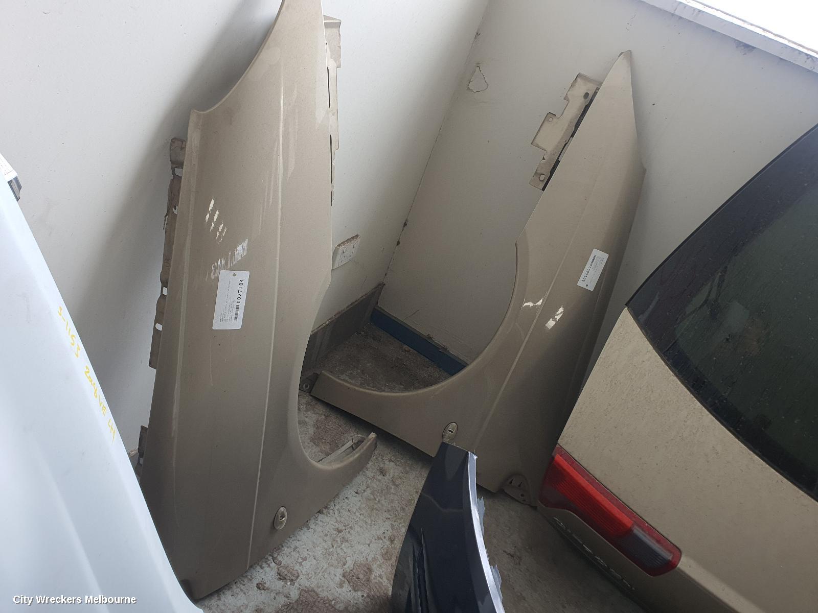 CITROEN C5 LEFT GUARD, 03/2005 - 08/2008 - Image 2