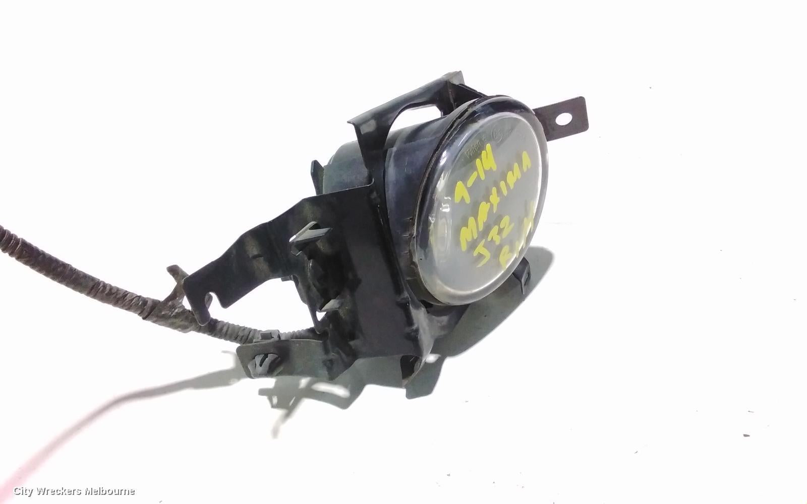 NISSAN MAXIMA RIGHT INDICATOR/FOG/SIDE - Image 2
