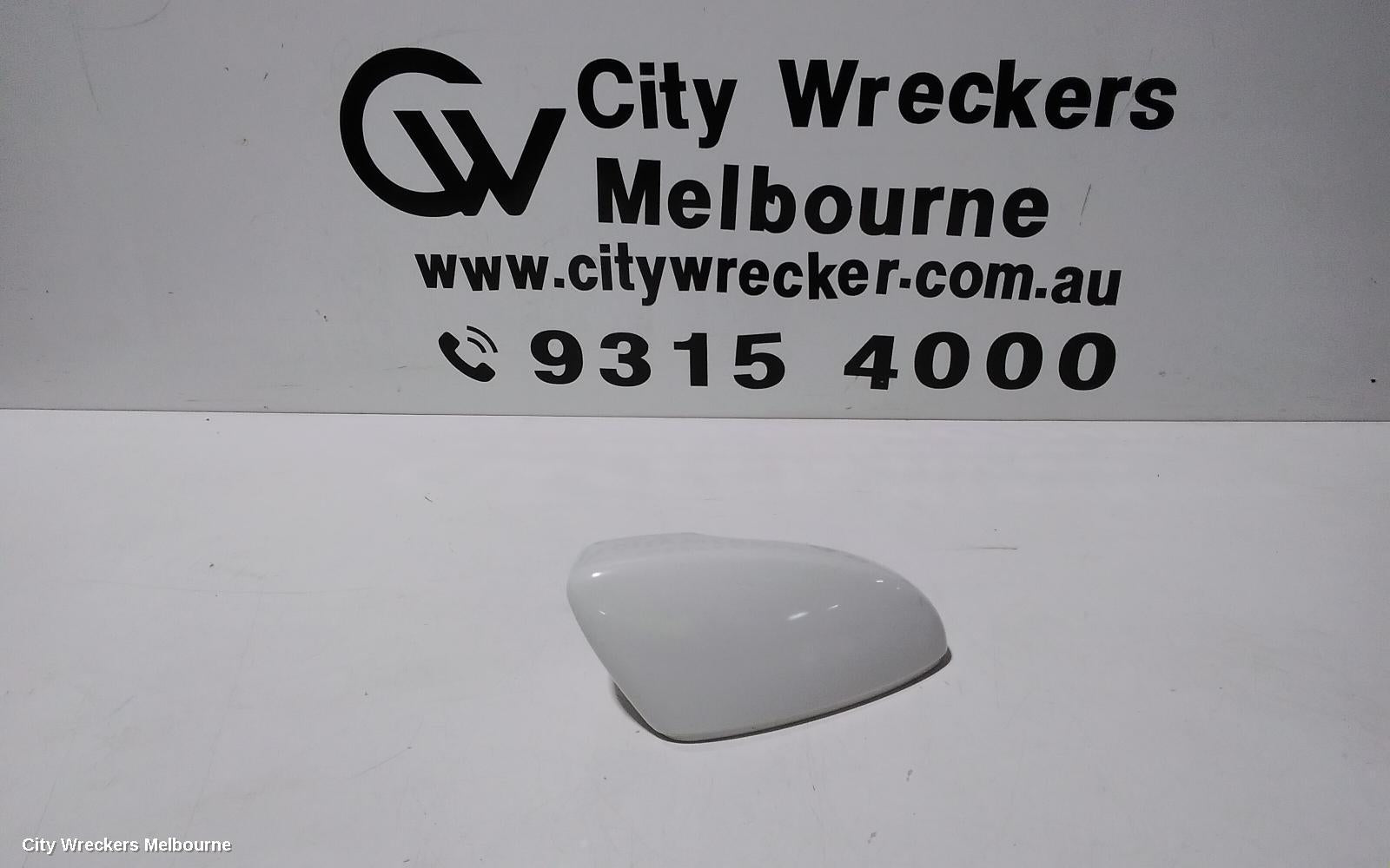 VOLKSWAGEN PASSAT RIGHT DOOR MIRROR, 3C/MK6 B7, MANUAL FOLD, NON LANE CHANGE ASSIST TYPE (6XU/7Y0), 09/2010 - 05/2015 - Image 1