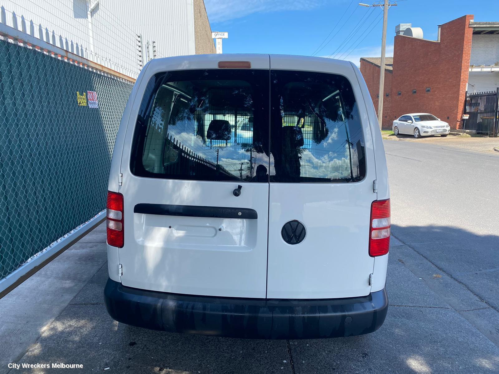 VOLKSWAGEN CADDY LEFT FRONT DOOR, 2K, 12/2004 - 06/2015 - Image 1
