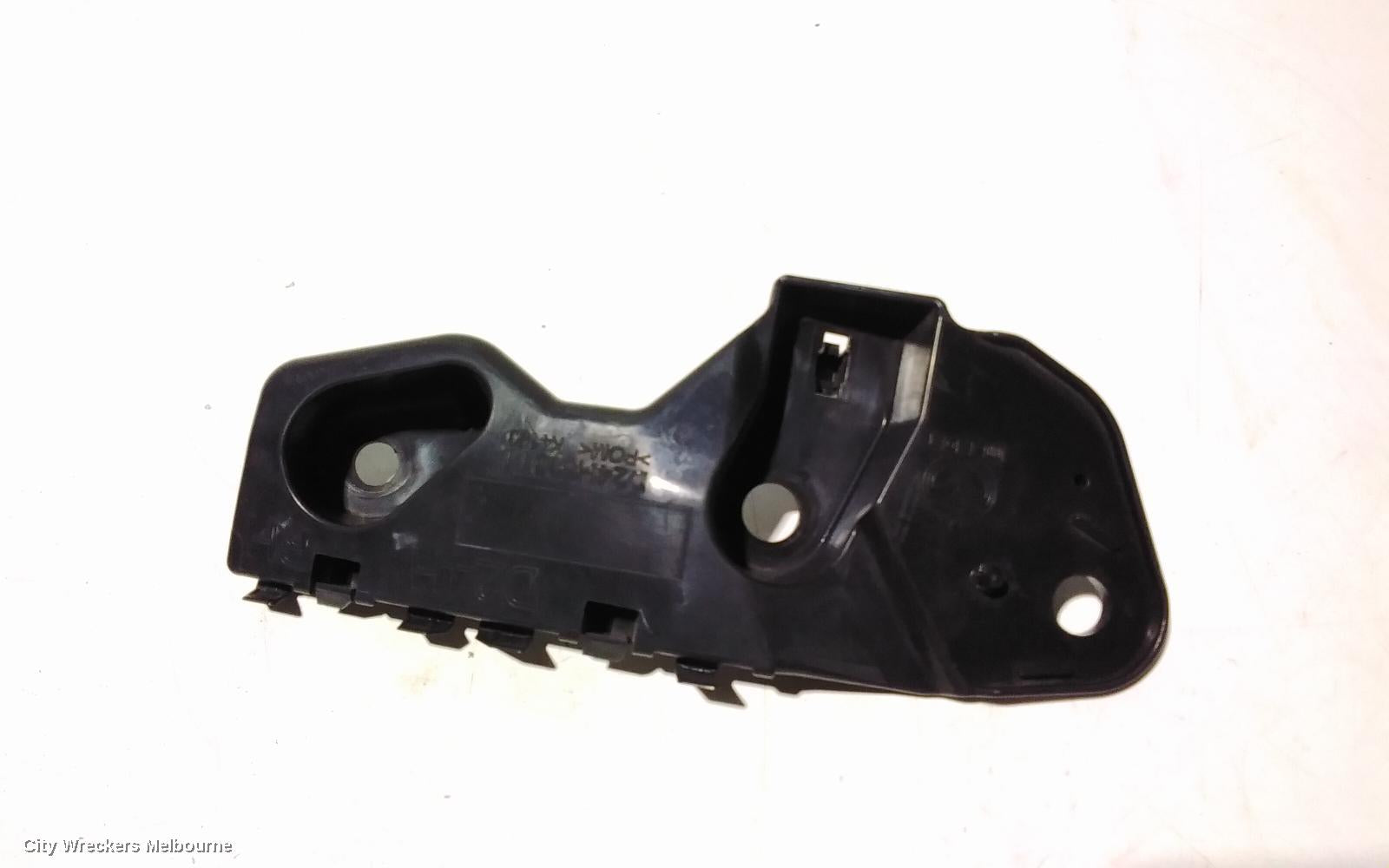 MAZDA CX3, DK, 03/2015 ONWARDS, RHF BAR BRACKET: 92515 - Image 1