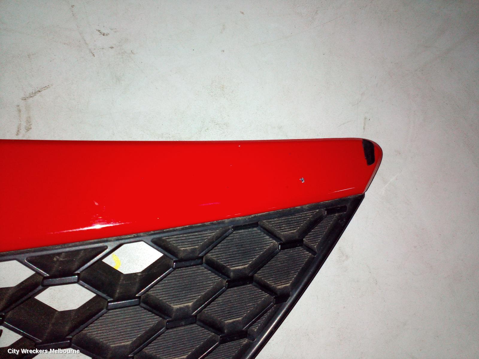 MAZDA 3 GRILLE, RADIATOR GRILLE, BK, HATCH, 2.3, BLACK, 01/2004 - 06/2006 - Image 3
