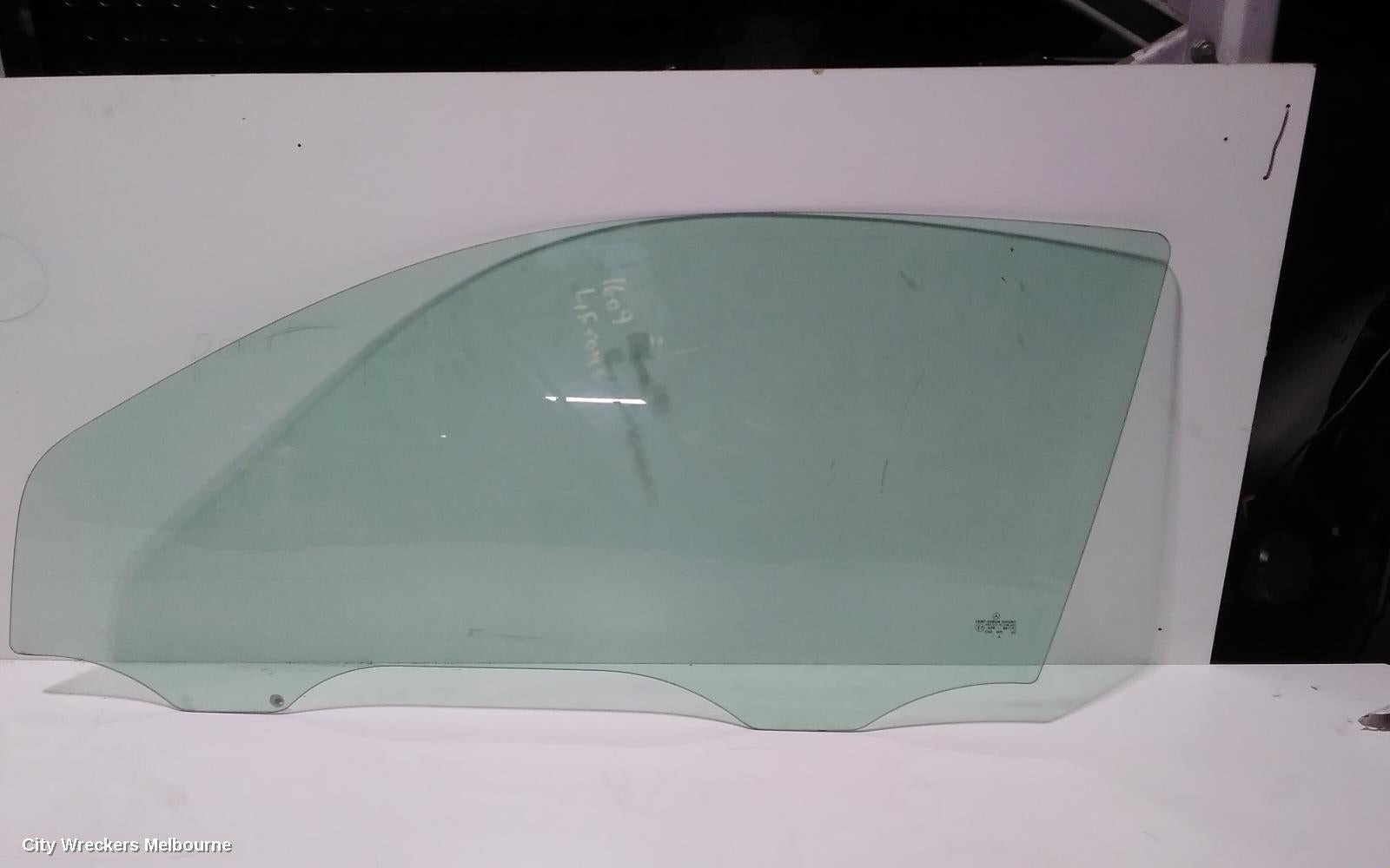 MERCEDES CLC CLASS LEFT FRONT DOOR WINDOW, CL203 08/2008 - 03/2011 - Image 1
