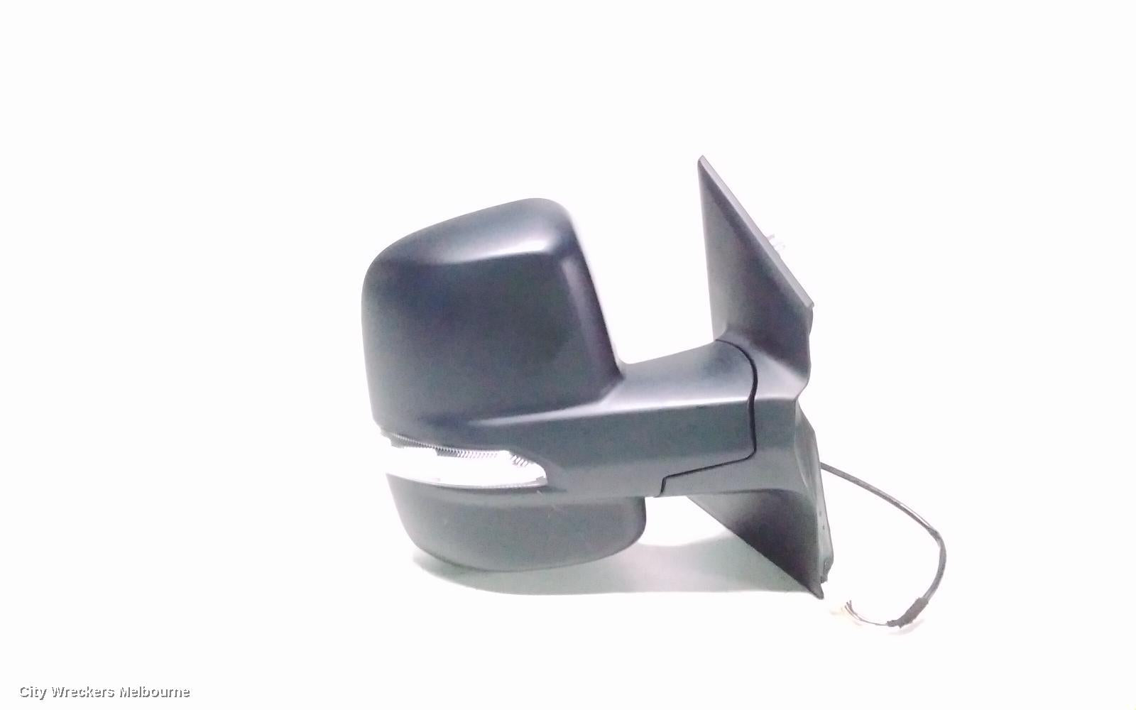 LDV DELIVER 9 RIGHT DOOR MIRROR, NON POWER FOLD, NON BLIND SPOT TYPE, BLACK, 07/2020 ONWARDS - Image 1