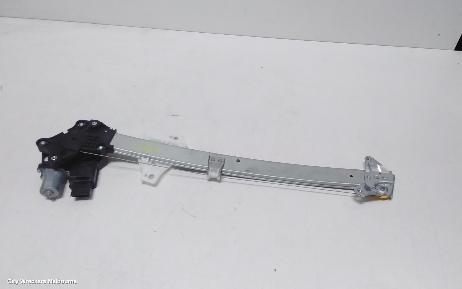 MITSUBISHI OUTLANDER LEFT FRONT WINDOW REG/MOTOR, DOOR REG ASSY (REG AND MOTOR), ZM, 08/2021 ONWARDS - Image 2