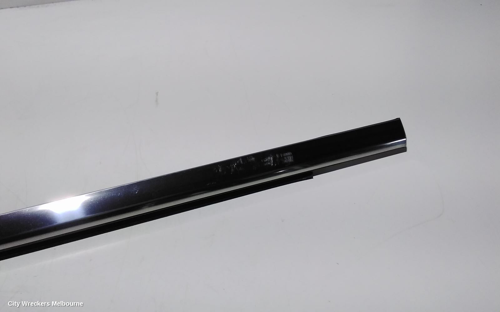 JEEP GRANDCHEROKEE DOOR MOULD, LHR CHROME MOULD: 90162, WK, 10/2010 - 02/2022 - Image 3