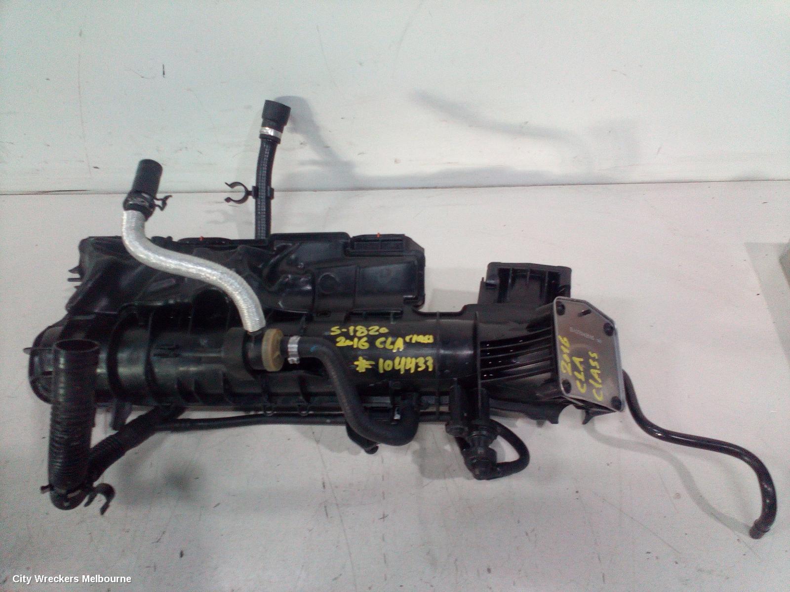 MERCEDES CLA CLASS MANIFOLD, C117, 10/2013 - 02/2019 - Image 2