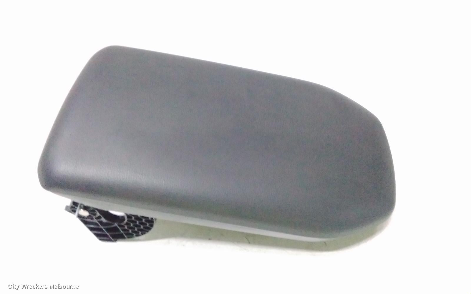 TOYOTA RAV4 CONSOLE, XA50, CONSOLE LID ONLY, VINYL, BLACK, 11/2018 - 12/2025 - Image 2