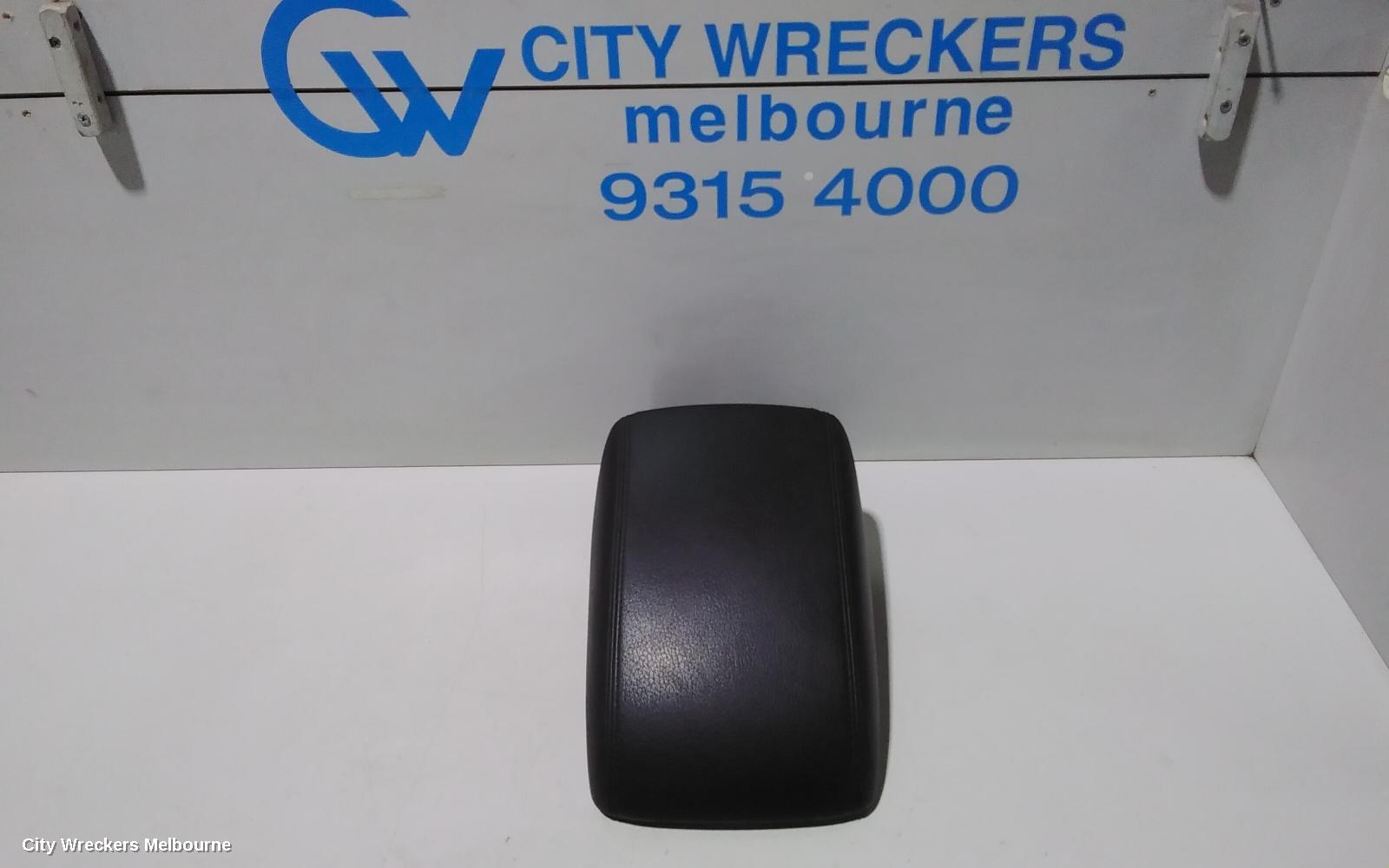 AUDI Q5 CONSOLE, 8R, 03/2009 - 01/2017 - Image 1