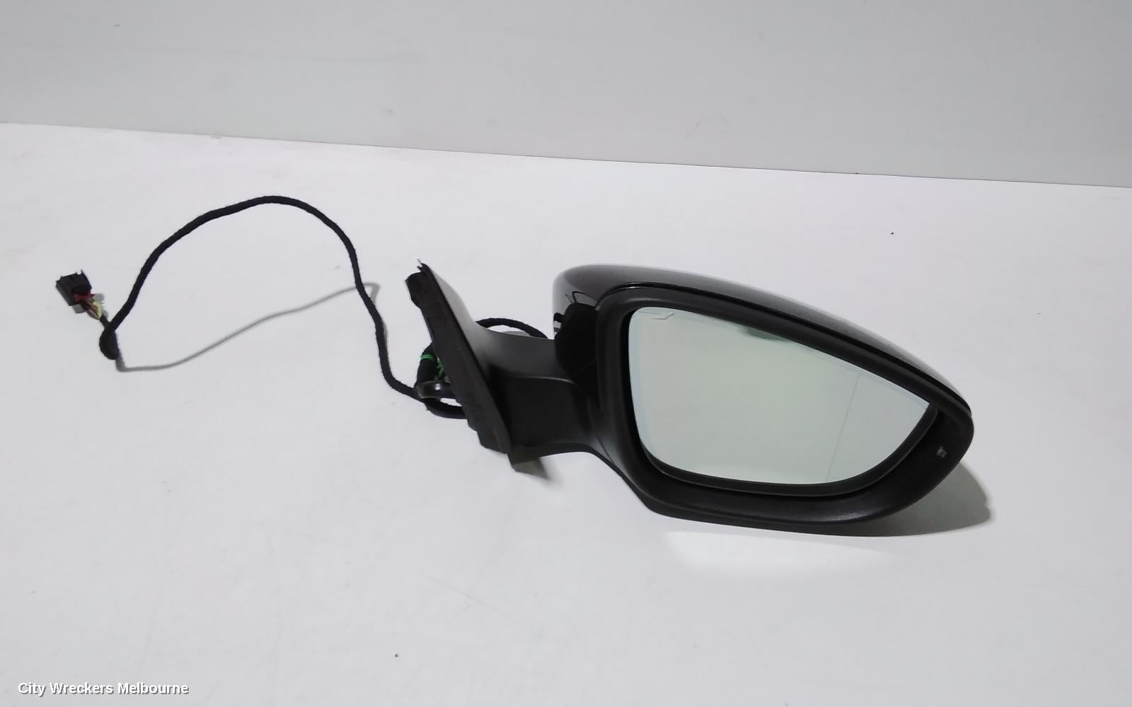 VOLKSWAGEN PASSAT RIGHT DOOR MIRROR, 3C/MK6 B7, MANUAL FOLD, NON LANE CHANGE ASSIST TYPE (6XU/7Y0), 09/2010 - 05/2015 - Image 1