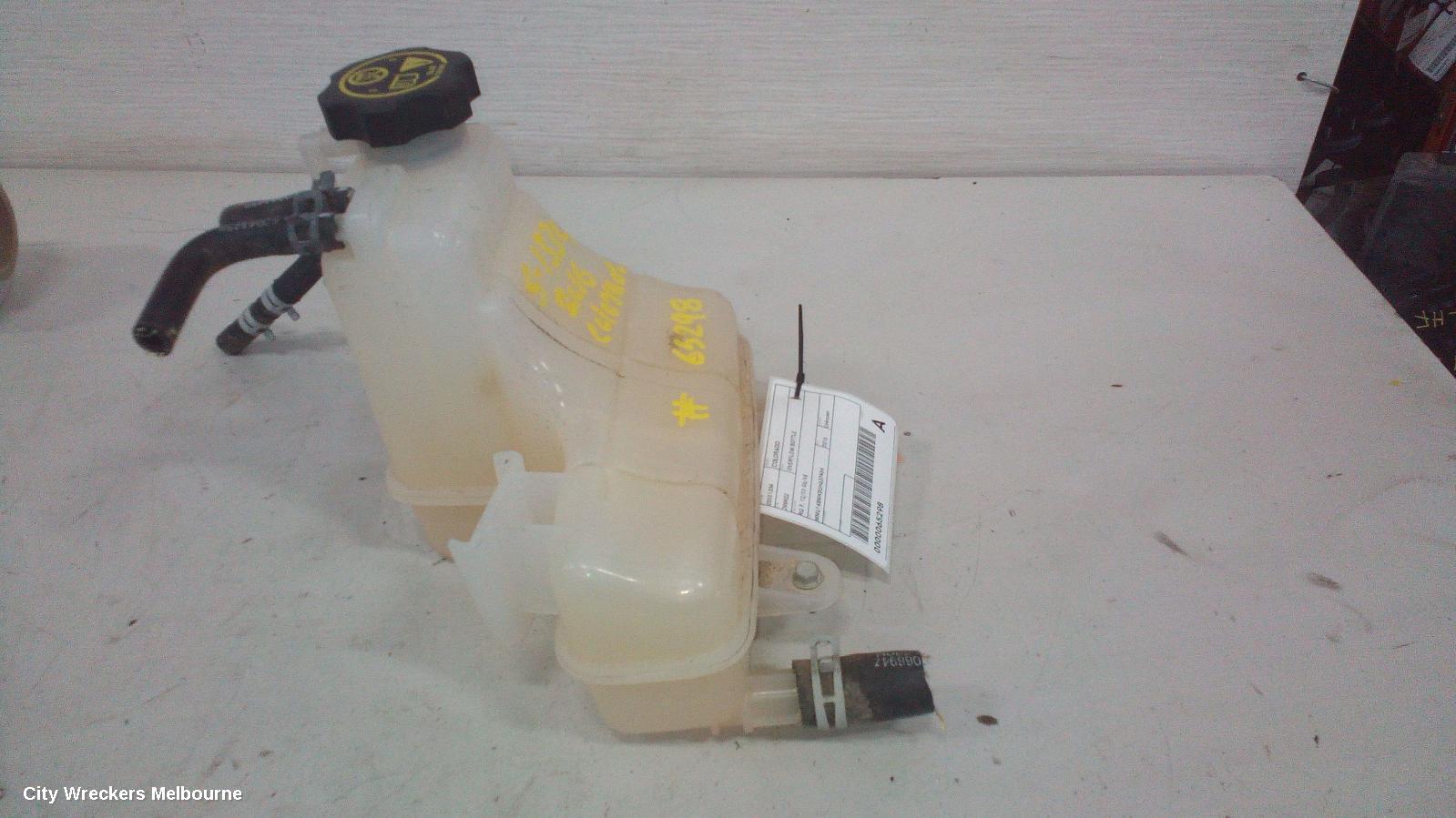 HOLDEN COLORADO OVERFLOW BOTTLE, RG 7, 12/2012 - 06/2016 - Image 2