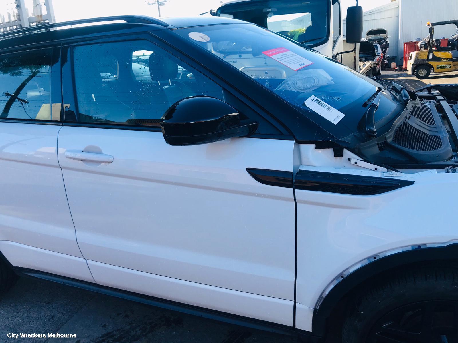 LAND ROVER RANGEROVER EVOQUE FRONT SEAT, LH FRONT, 5DR WAGON, LEATHER, BLACK, L538, 11/2011 - 01/2019 - Image 3