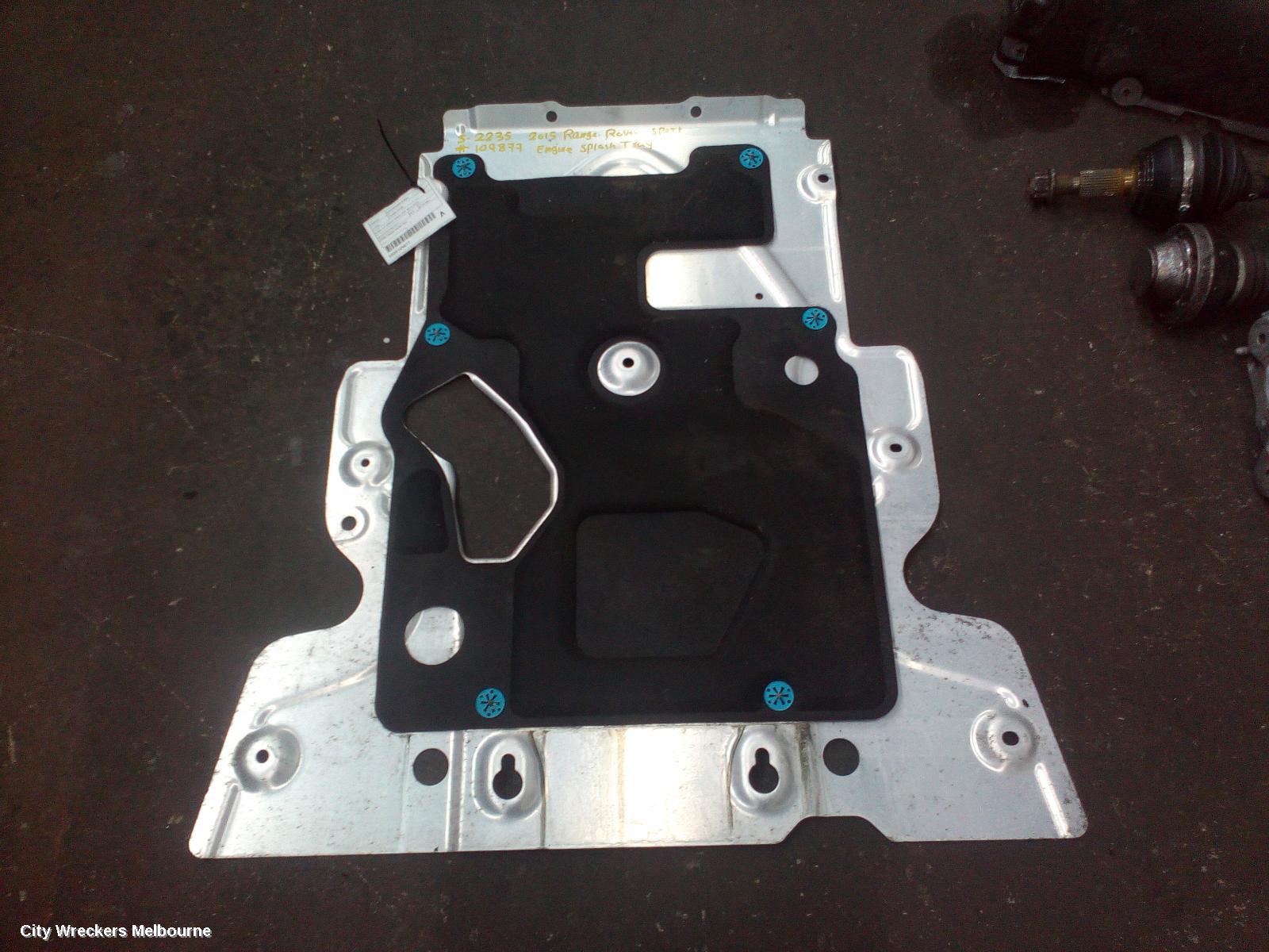 LAND ROVER RANGEROVER SPORT ENGINE COVER, DIESEL, 3.0, SINGLE TURBO, L494, 06/2013 - 04/2022 - Image 1