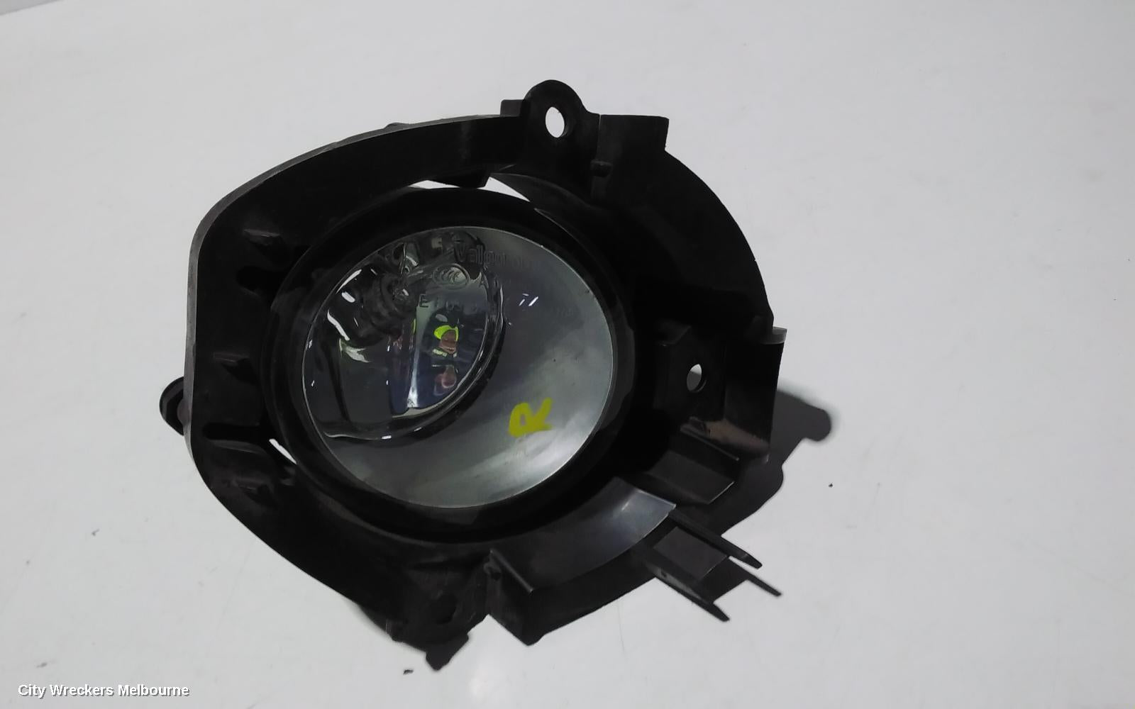 TOYOTA RAV4 RIGHT INDICATOR/FOG/SIDE, BUMPER FOGLAMP, ACA33, 11/2005 - 11/2012 - Image 1