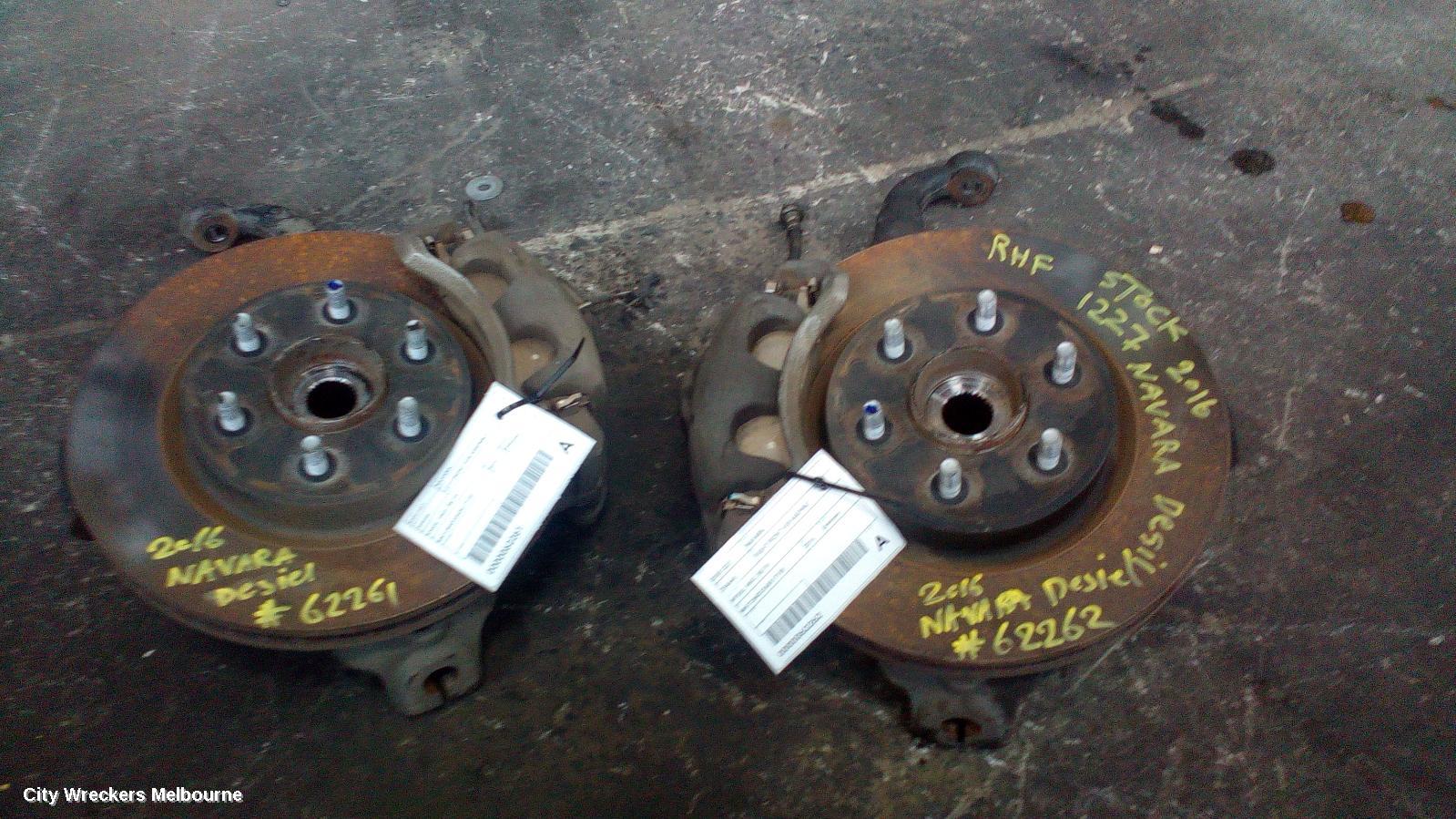 NISSAN NAVARA RIGHT FRONT HUB ASSEMBLY, NP300, EARLY TYPE, 4WD, 05/2015 - 01/2018 - Image 2
