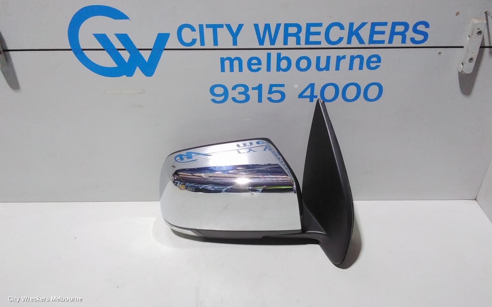 HOLDEN COLORADO RIGHT DOOR MIRROR, RG, MANUAL FOLDING TYPE, CHROME, 01/2012 - 12/2020 - Image 3