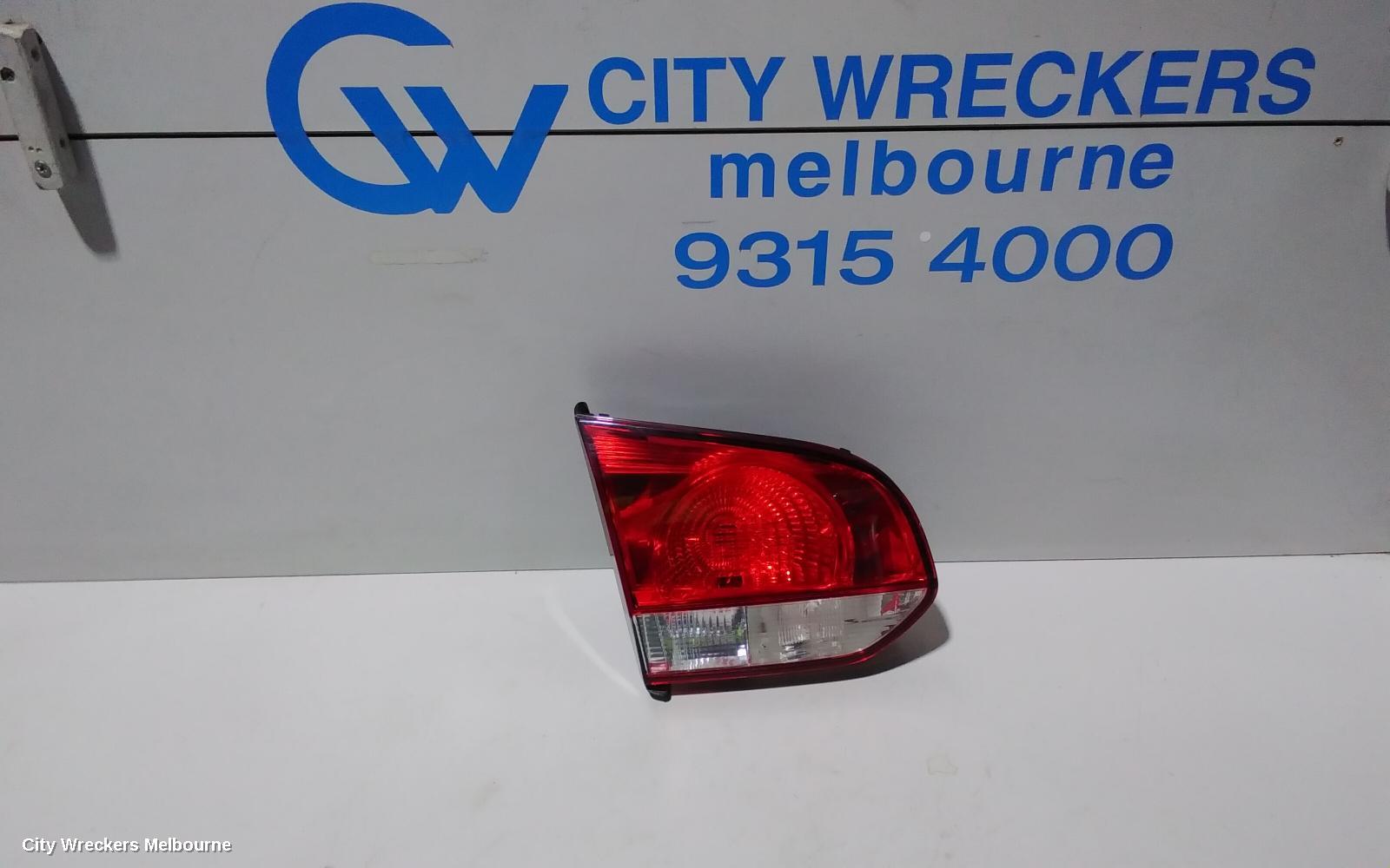 VOLKSWAGEN GOLF REAR GARNISH, TAILGATE LAMP (LH SIDE), GEN 6, 12/2008 - 03/2013 - Image 1