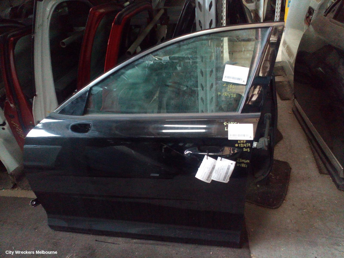 KIA STINGER DOOR/BOOT/GATE LOCK, LEFT FRONT DOOR LOCK, CK, 06/2017 - 04/2023 - Image 1