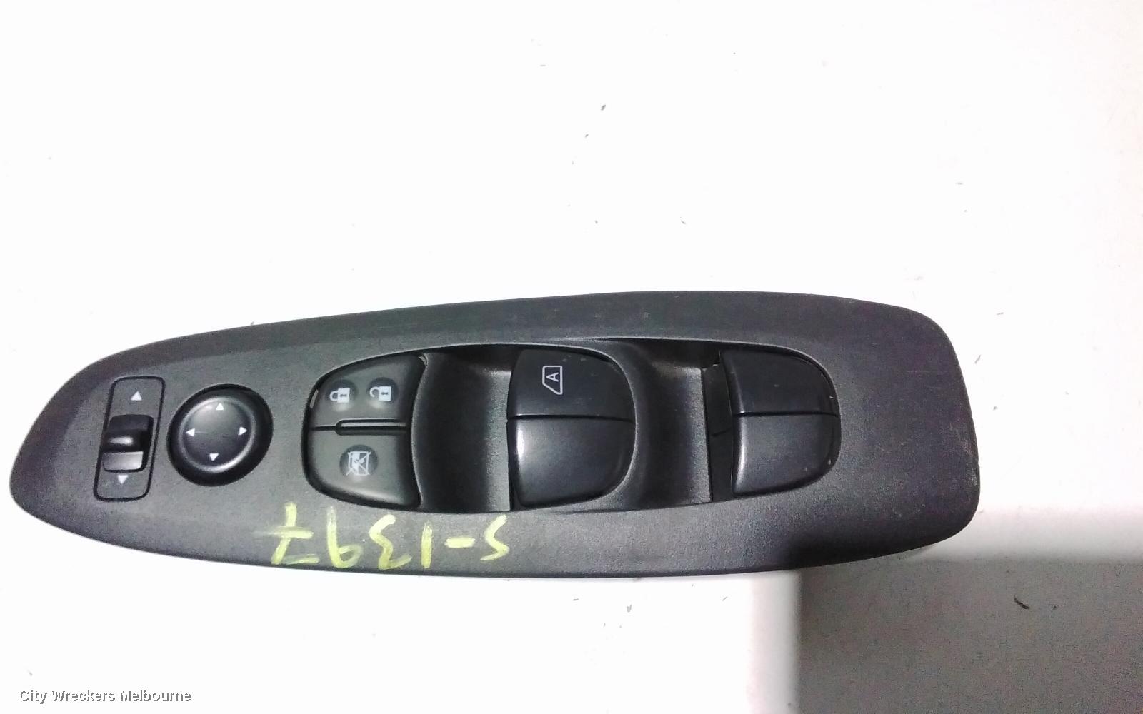 NISSAN PATHFINDER PWR DR WIND SWITCH, RH FRONT (MASTER SWITCH), R52, 10/2013 - 04/2021 - Image 1