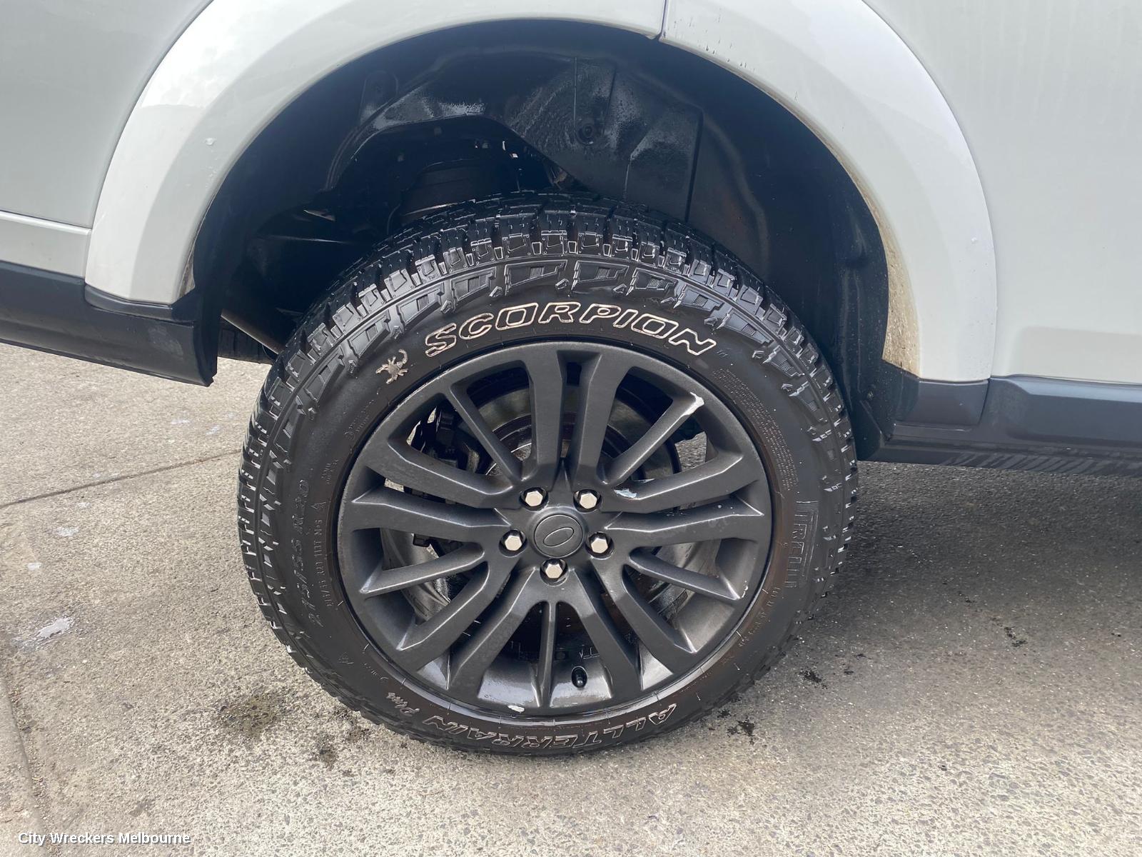 LAND ROVER DISCOVERY WHEEL MAG, FACTORY, 20X8.5IN, L319, 5 SPLIT SPOKE, STYLE 510, 02/2014 - 12/2016 - Image 1