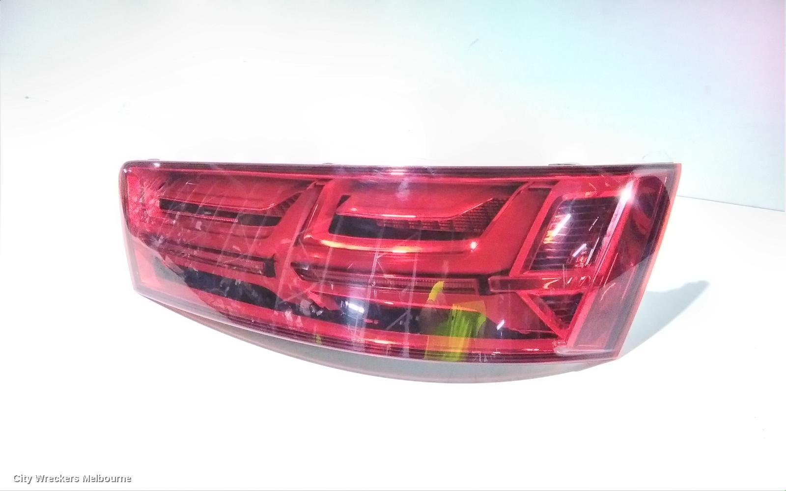 AUDI Q7 RIGHT TAILLIGHT, 4M, IN LIFTGATE, OPT 8SK 4PIN, 09/2015 - 03/2020 - Image 3