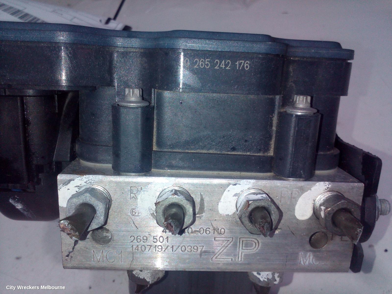 TOYOTA AURION ABS PUMP/MODULATOR, GSV50R, P/N 4454006110, 02/2012 - 08/2017 - Image 2