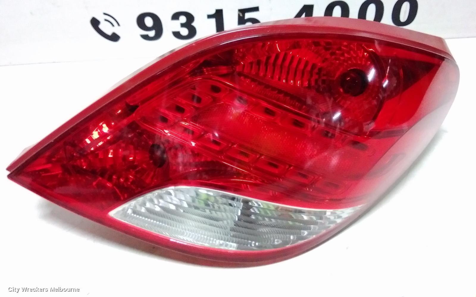 PEUGEOT 207 RIGHT TAILLIGHT, CABRIO, CLEAR INDICATOR SECTION, A7, 03/2007 - 12/2012 - Image 3