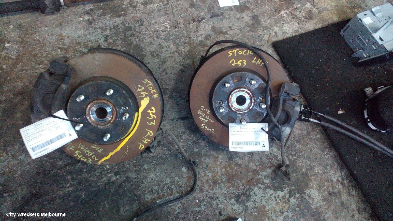 HYUNDAI VELOSTER RIGHT FRONT HUB ASSEMBLY, FS, NON TURBO, FRONT MOUNT CALIPER TYPE, 05/2012 - 02/2018 - Image 2