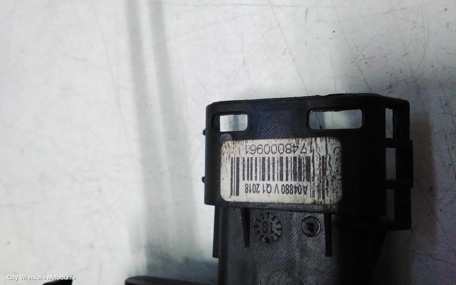 PEUGEOT EXPERT DOOR/BOOT/GATE LOCK, K0, LH FRONT DOOR LOCK, 04/2018 ONWARDS - Image 3