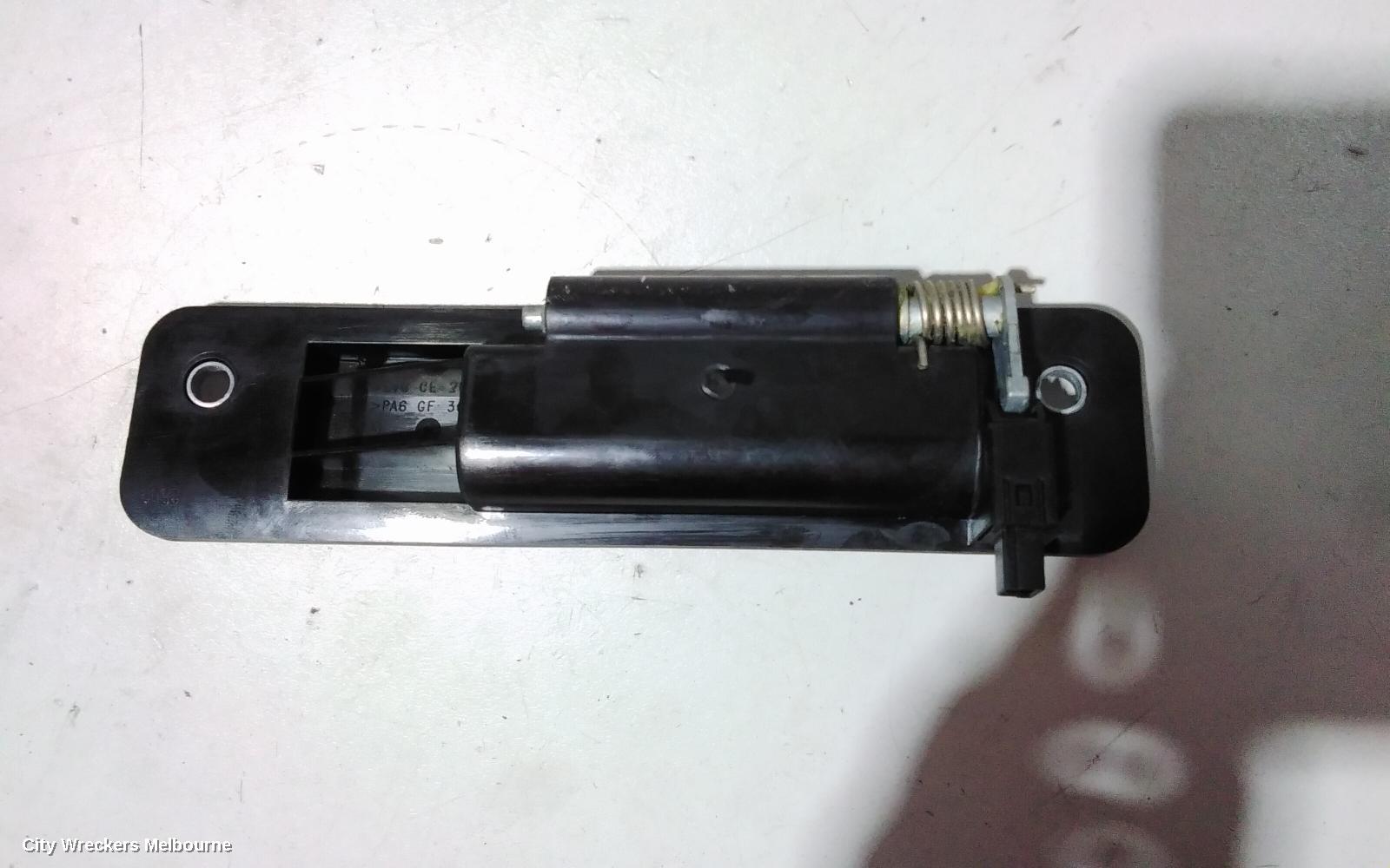 MERCEDES M CLASS TAILGATE HANDLE, W164, 09/2005 - 12/2011 - Image 3