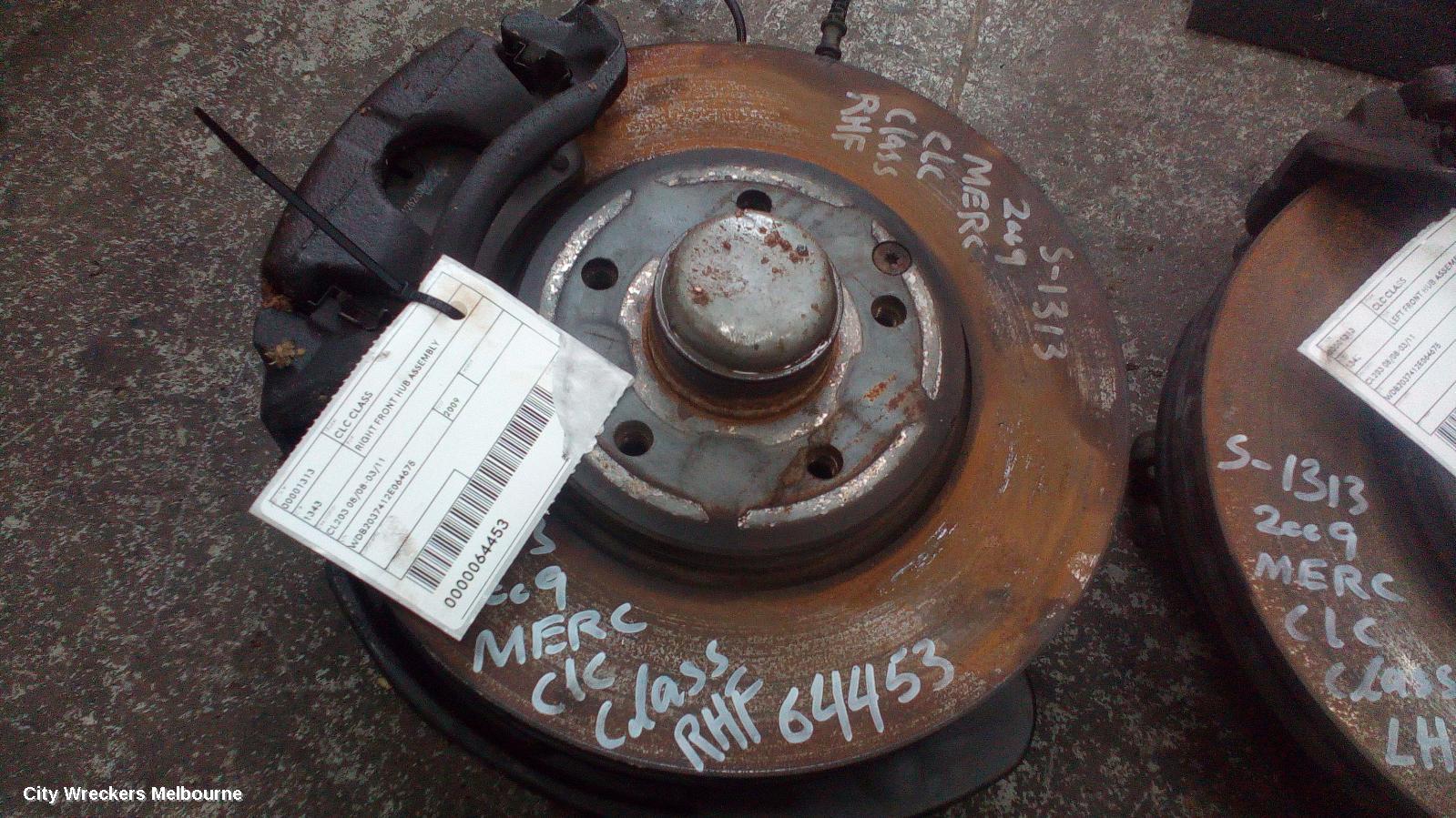 MERCEDES CLC CLASS RIGHT FRONT HUB ASSEMBLY, CL203 08/2008 - 03/2011 - Image 1