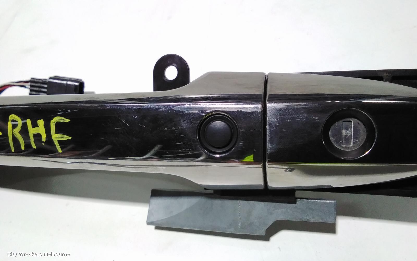 HONDA ODYSSEY DOOR HANDLE, OUTER, RH FRONT, W/ KEYLESS ENTRY TYPE, RC1, 02/2014 ONWARDS - Image 3