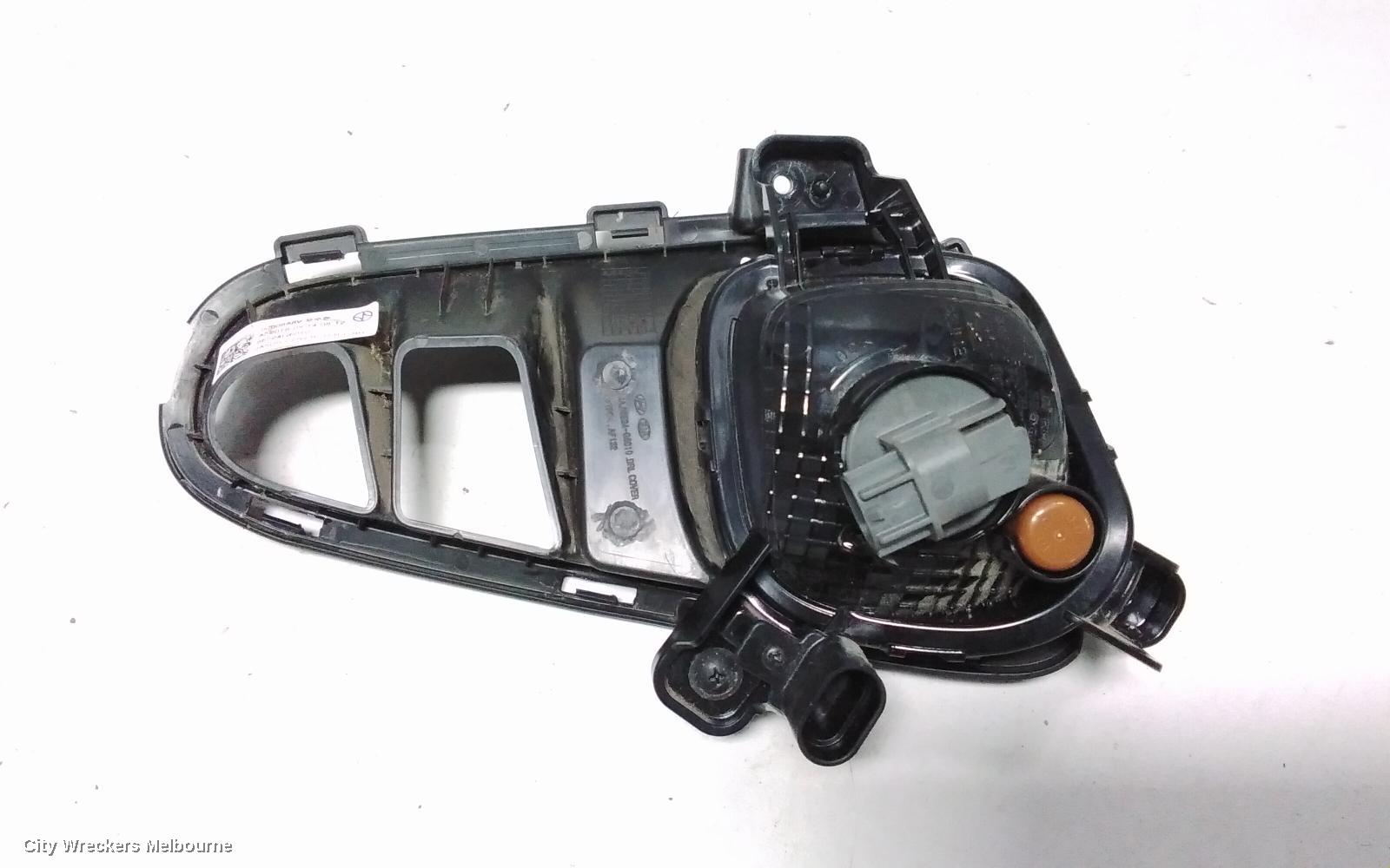 KIA PICANTO RIGHT INDICATOR/FOG/SIDE, BUMPER FOGLAMP, JA, 05/2017 ONWARDS - Image 3