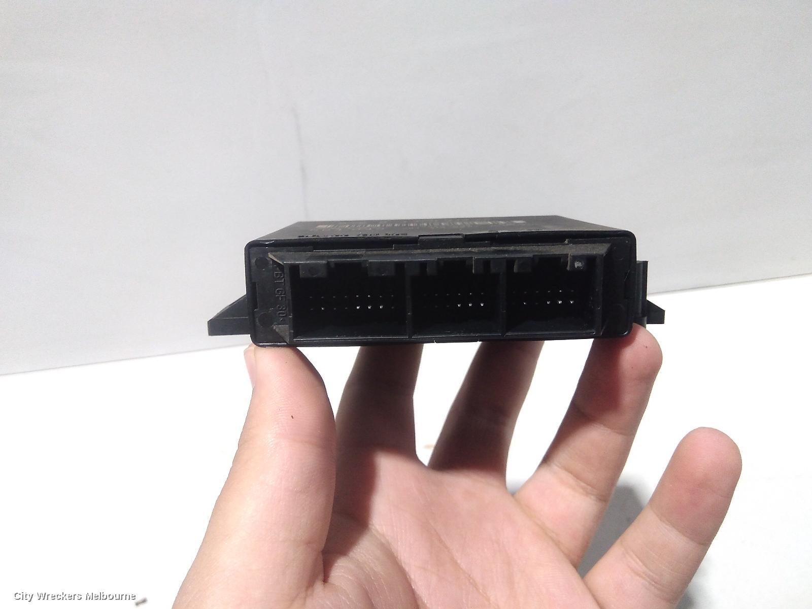 AUDI Q7, 4L, 09/2006 - 08/2015, PARK ASSIST CONTROL MODULE - 4F0 919 283 G: 82426 - Image 2