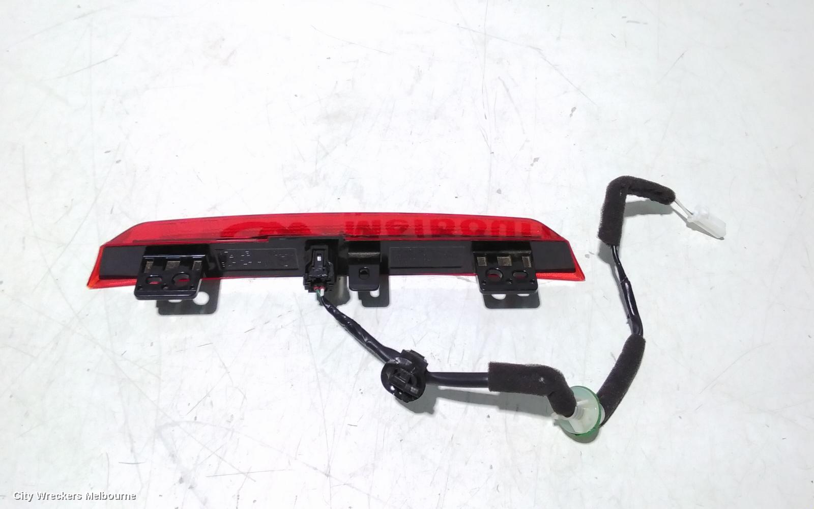MAZDA CX3 HIGH LEVEL STOPLIGHT, DK, 03/2015 ONWARDS - Image 3