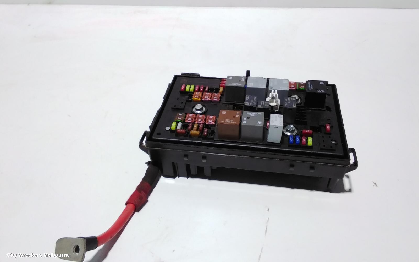 HOLDEN ASTRA FUSE BOX, PJ, GTC, 12/2014 - 01/2017 - Image 3