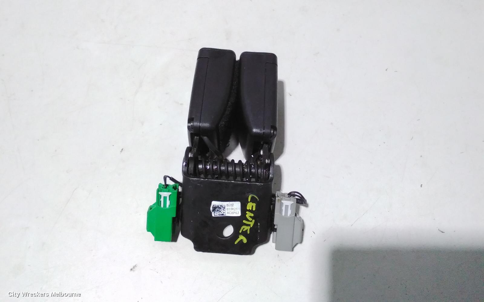 LAND ROVER RANGEROVER EVOQUE SEATBELT/STALK, CENTRE REAR, SEAT BELT STALK ONLY, L538, 11/2011 - 01/2019 - Image 2