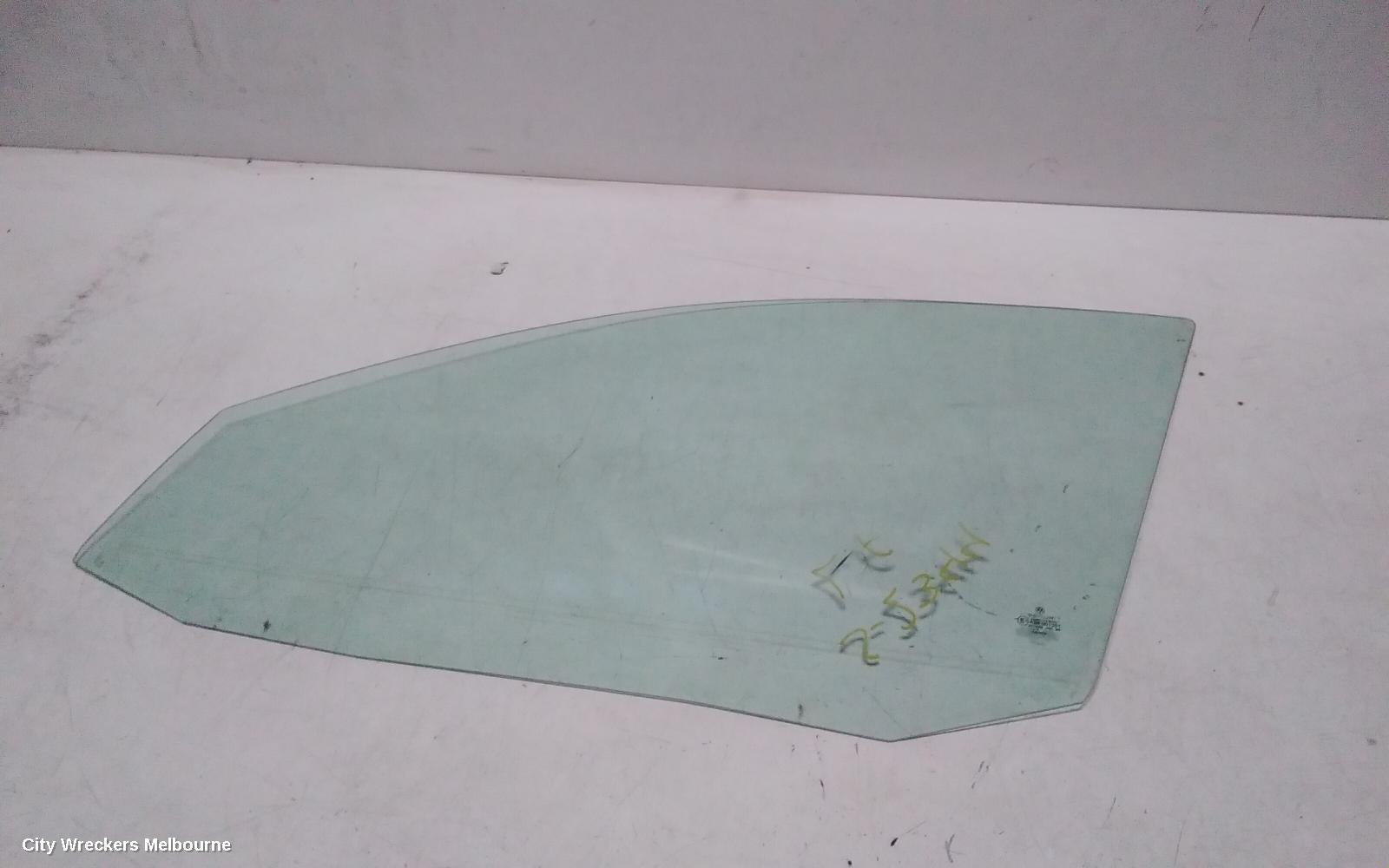 VOLKSWAGEN GOLF LEFT FRONT DOOR WINDOW, 5DR HATCH 09/1998 - 04/2004 - Image 1