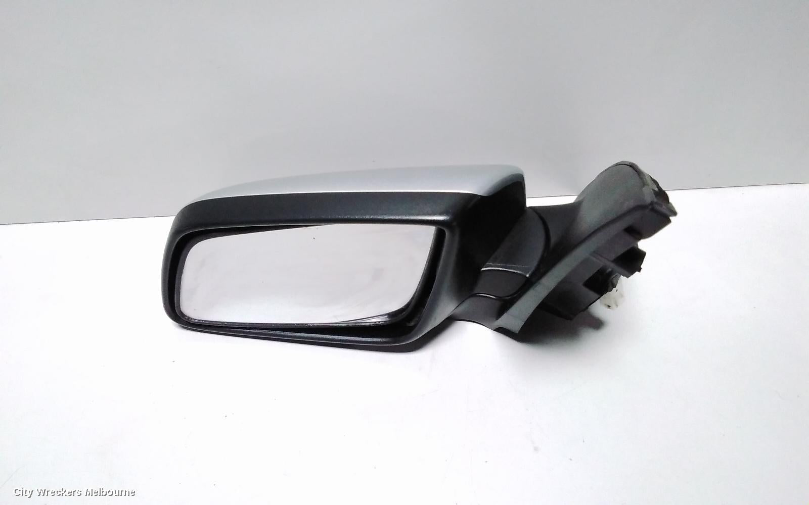 HOLDEN COMMODORE LEFT DOOR MIRROR, VE, NON HEATED & NON PUDDLE LAMP TYPE, 08/2006 - 04/2013 - Image 2