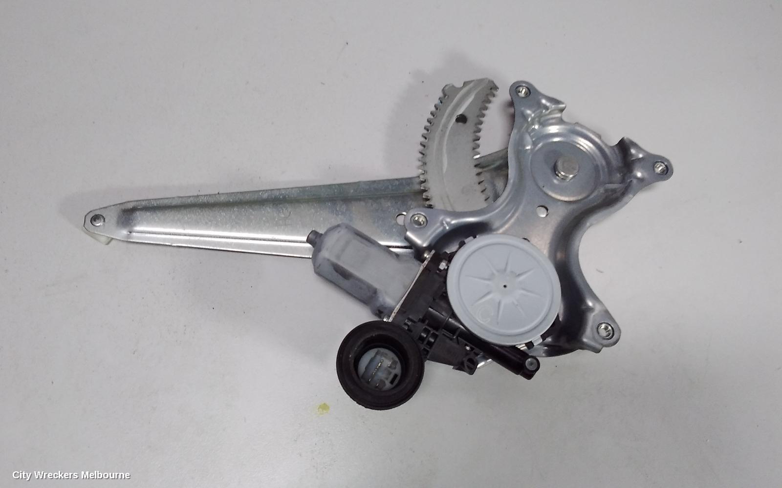 TOYOTA RAV4 LEFT REAR WND REG/MOTOR, XA40, 12/2012 - 11/2018 - Image 2